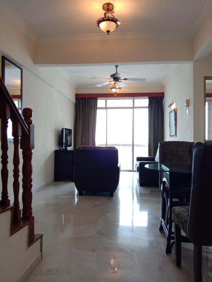 Glory Beach Resort Private Penthouse Port Dickson Eksteriør billede