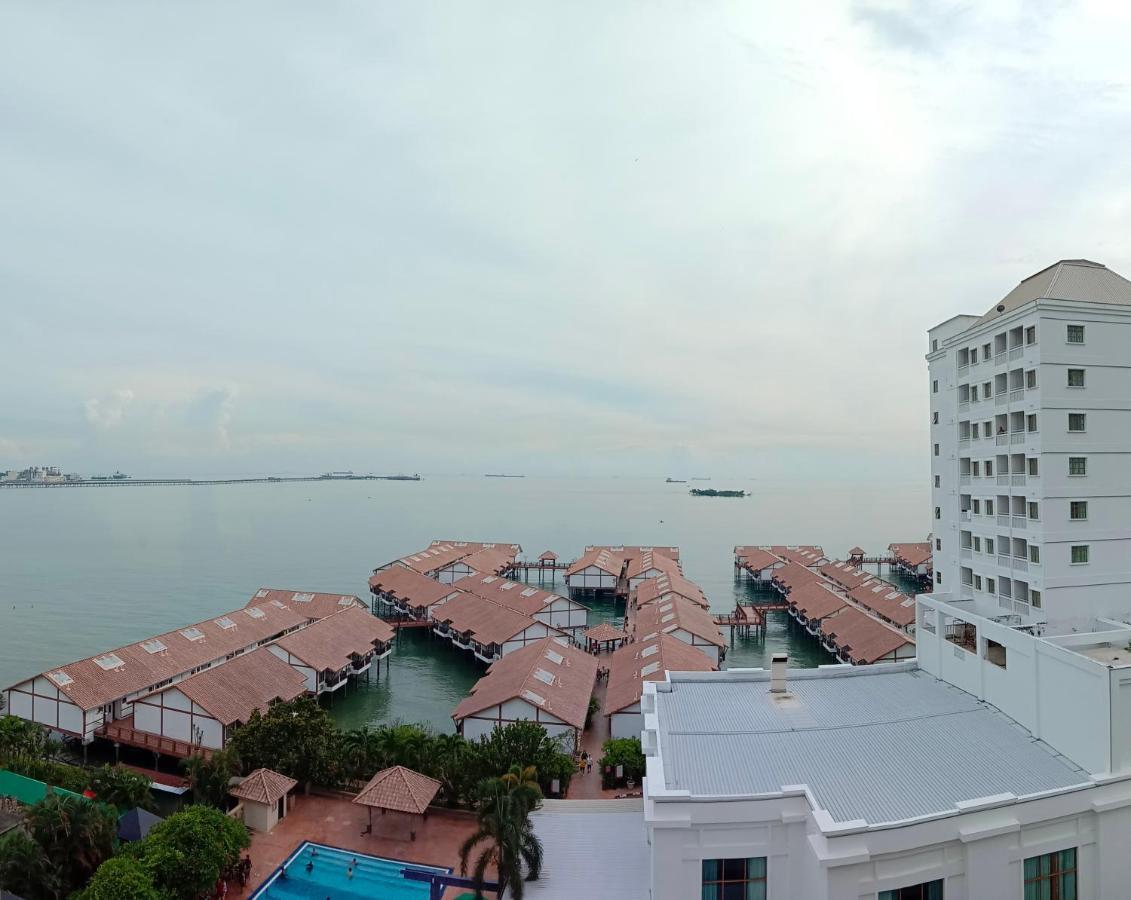 Glory Beach Resort Private Penthouse Port Dickson Eksteriør billede